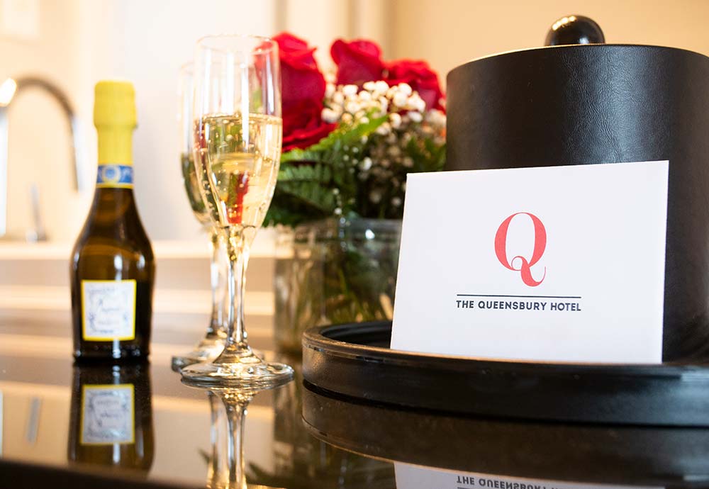 hotel ice bucket, not card and champagne